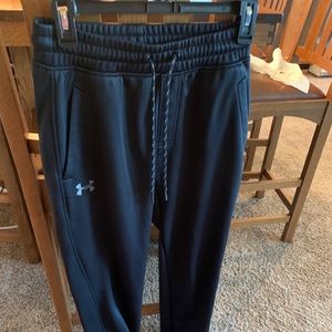 Under armour joggers size small
